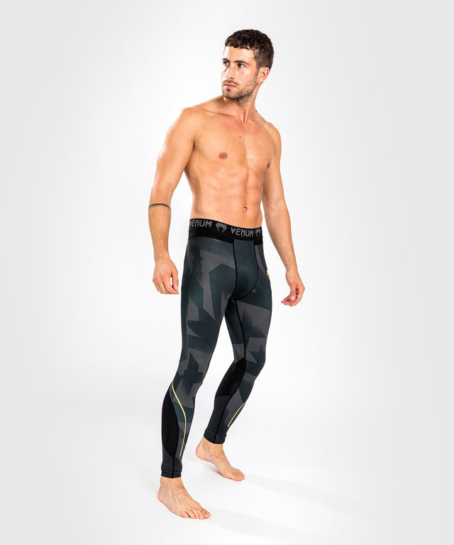 Spats Venum Razor – Preto/Ouro