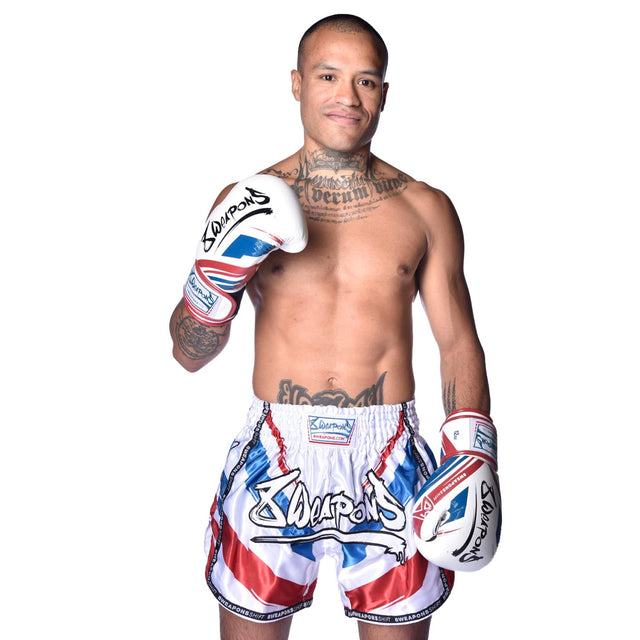 8 WEAPONS Muay Thai-shorts Shift – Vit/Marinblå/Röd