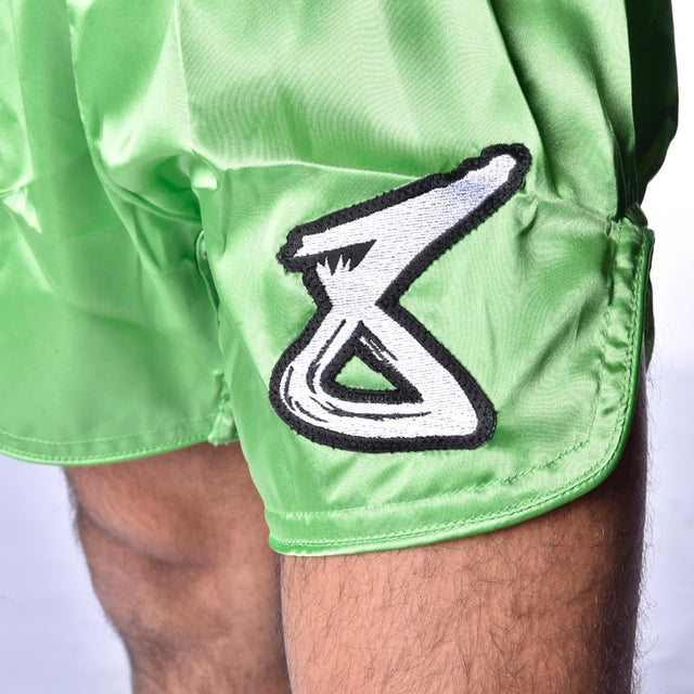 Calções de Muay Thai 8 WEAPONS Strike – Verde