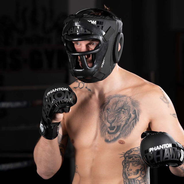 Casco de boxeo Phantom Athletics Apex Cage – Negro
