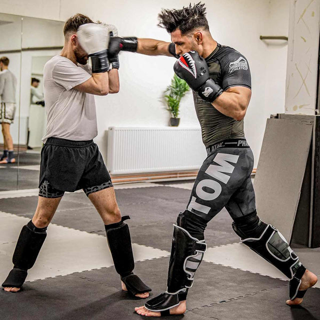 Pantaloncini a compressione Phantom Athletics Domination – Nero