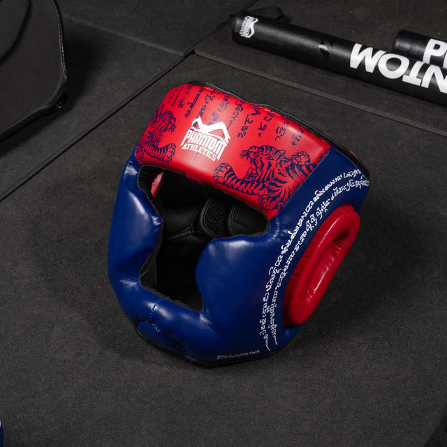 Chránič hlavy Phantom Athletics Muay Thai – Modrý