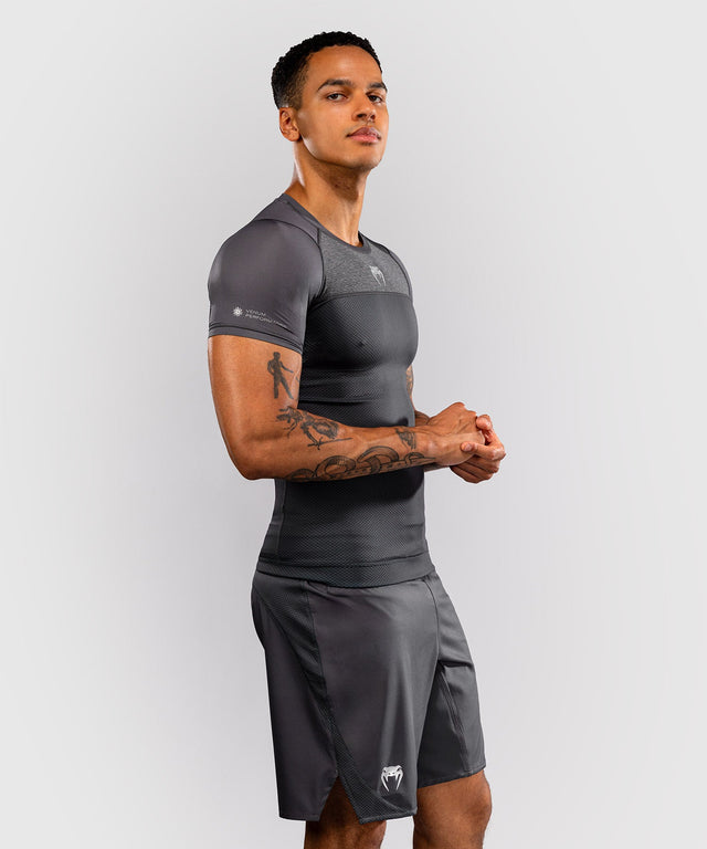 Rashguard Venum G-Fit Scale Maniche corte – Grigio
