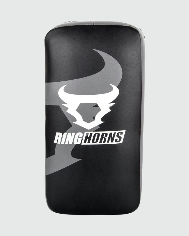 Pady Ringhorns Charger by Venum – Czarne