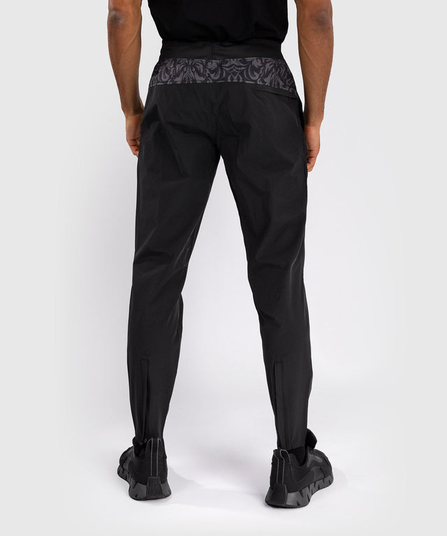 Venum x Topuria Unmatched Jogging-Hose – Schwarz/Gold