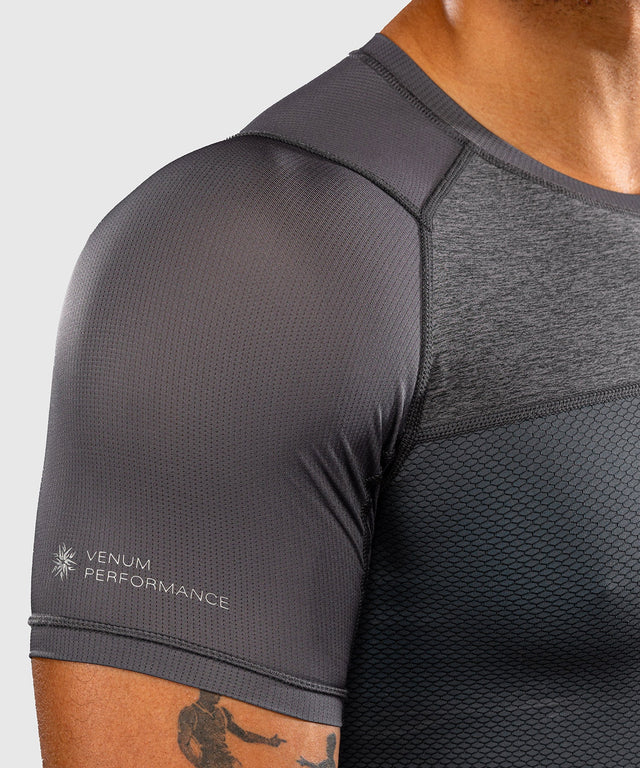 Rashguard Venum G-Fit Scale Maniche corte – Grigio
