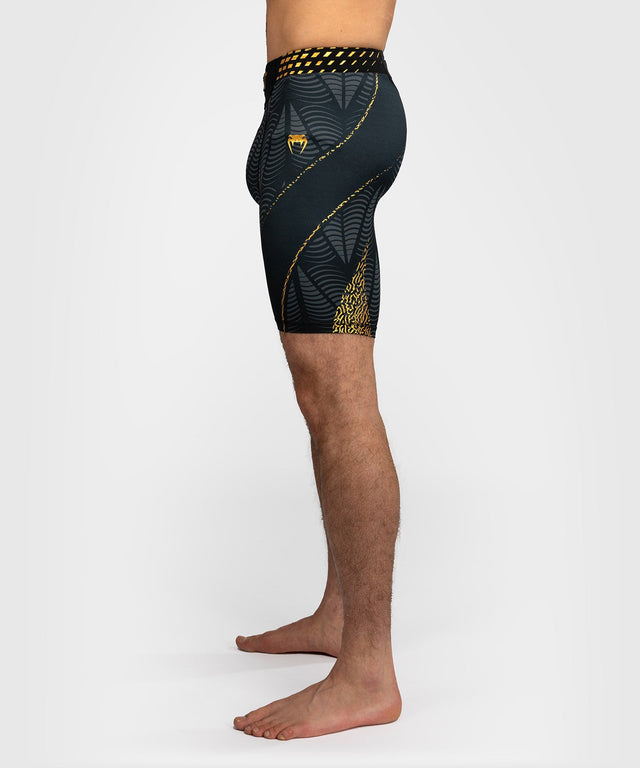 Spodenki MMA Venum UFC Zenith – Champion