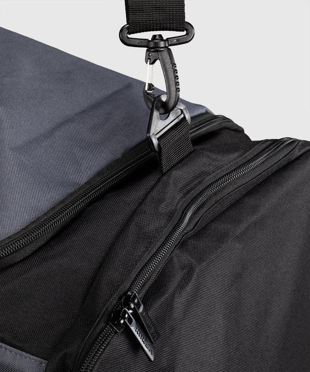 Sac de sport Venum Essential L – Gris/Noir