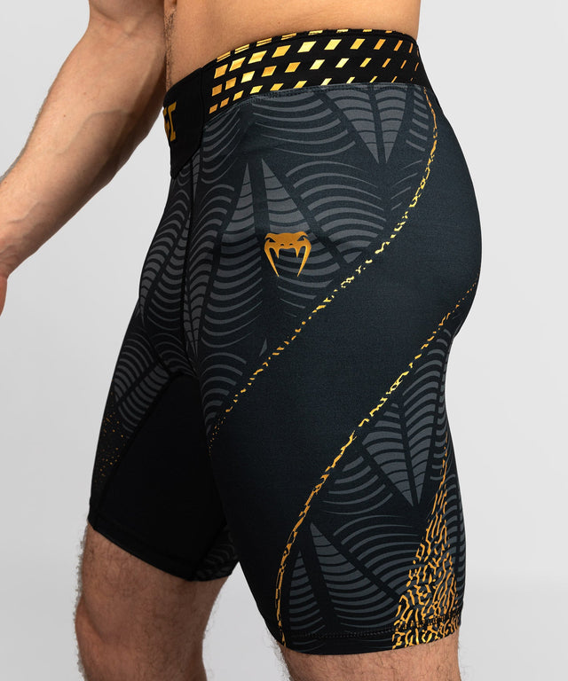 Spodenki MMA Venum UFC Zenith – Champion