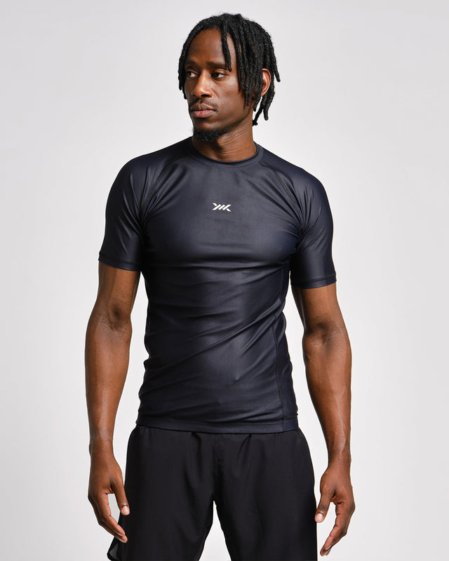 Caged Tactical Rashguard Kurzarm – Schwarz