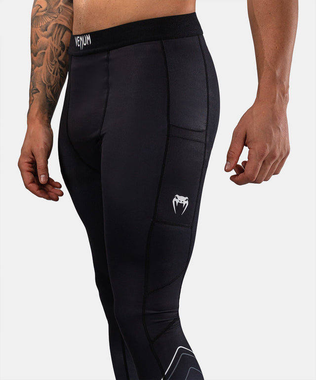 Venum Kompressionsshorts Streamline – Svart/Vit