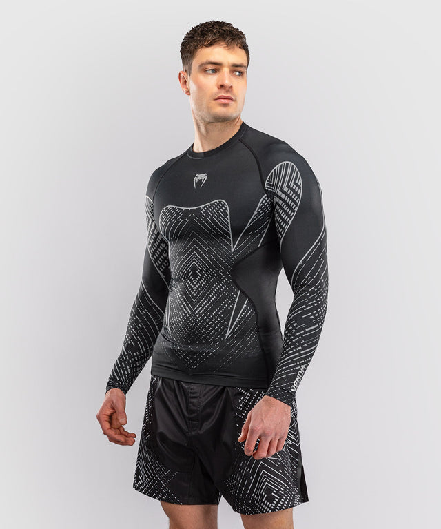 Rashguard Venum Midnight Fury Manga Larga – Negro/Gris/Plata