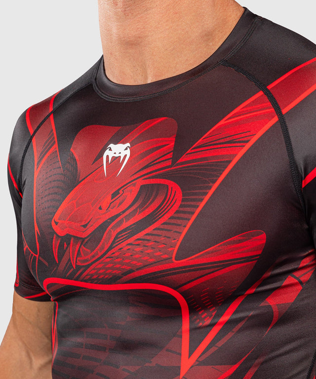 Venum Rashguard Crimson Viper 2.0 Short Sleeves – Black/Red