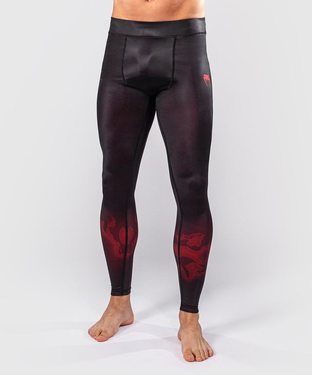 Pantaloni scurți de compresie Venum Spectre – Negru/Roșu