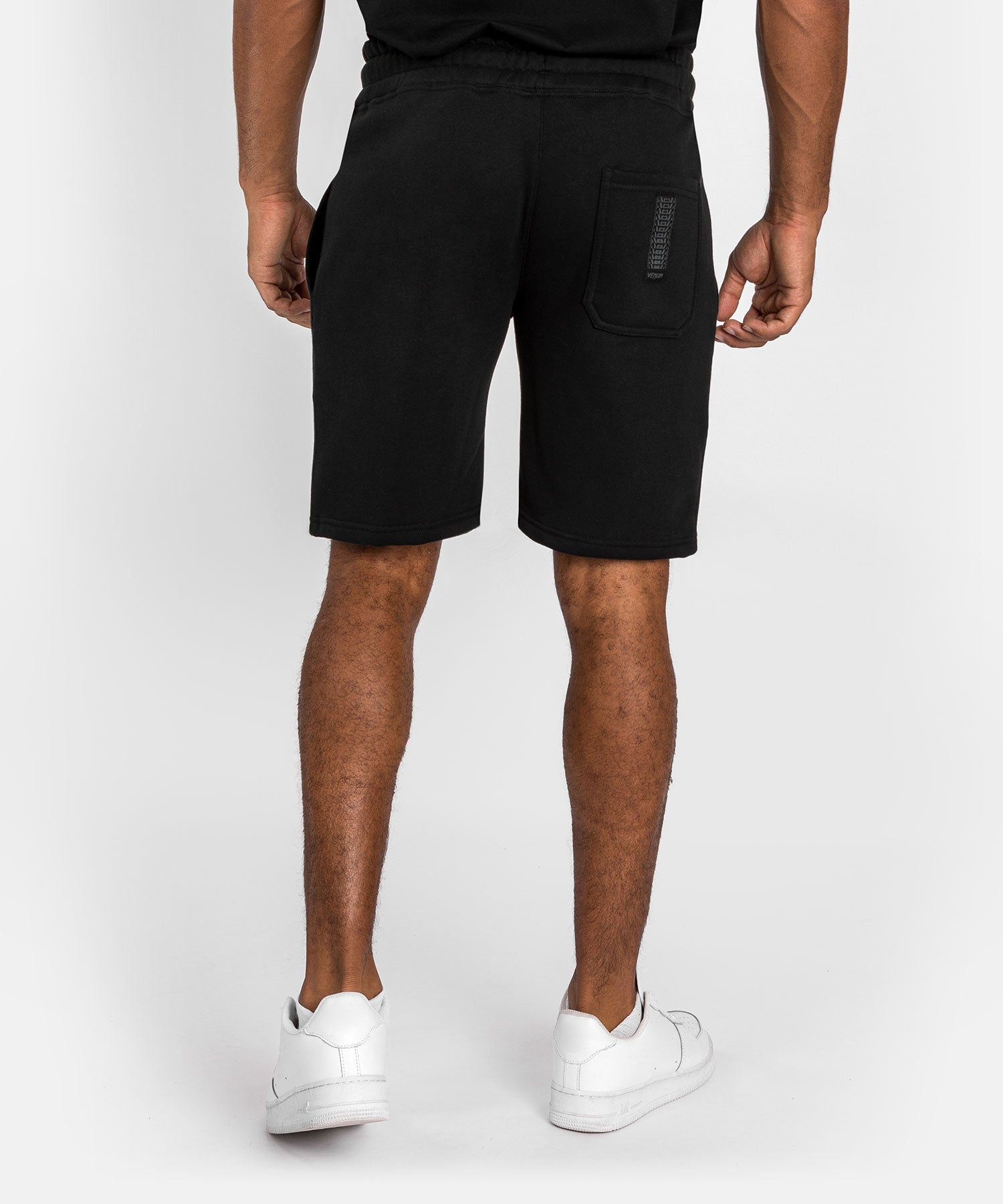 Pantaloni scurți de antrenament Venum Silent Power – Negru