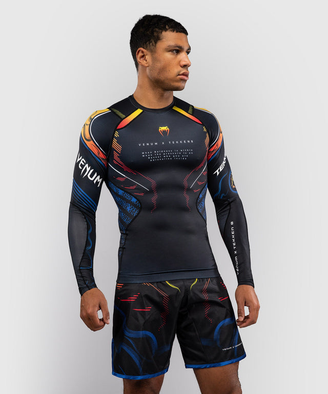 Rashguard Venum TEKKEN 8 Yoshimitsu – Negro/Naranja – foto 1