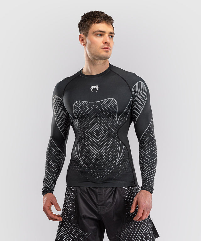 Rashguard Venum Midnight Fury Manga Larga – Negro/Gris/Plata