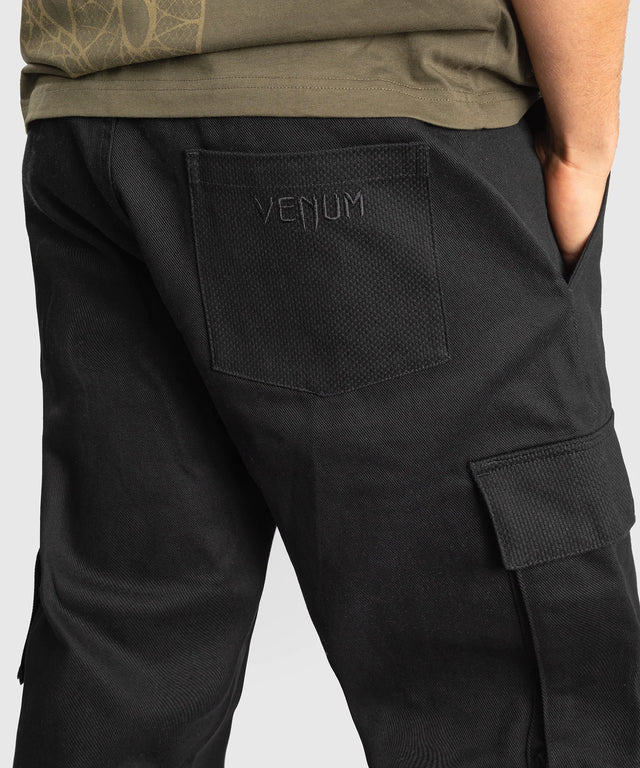 Pantaloni scurți Venum Heritage – Negru