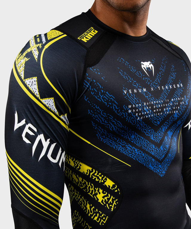 Venum Rashguard TEKKEN 8 King – Negro/Amarillo – foto 5