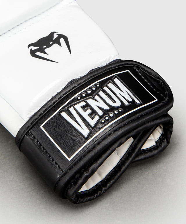 MMA rukavice Venum Attack 2.0 – Černé/Bílé