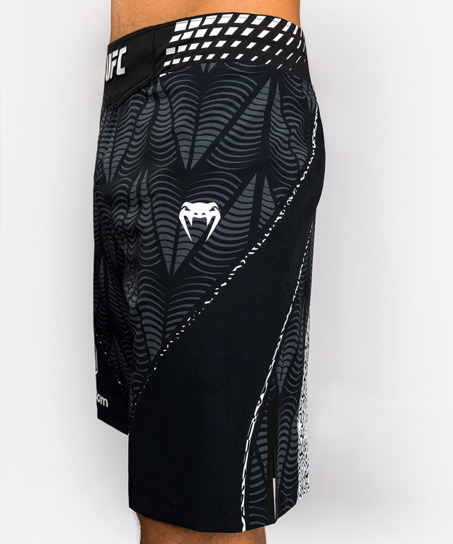 Pantaloni scurți MMA Venum UFC Zenith by Authentic Fight – Negru