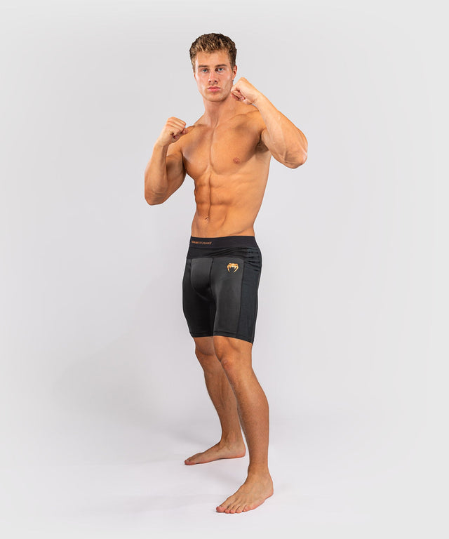 Calções de compressão Venum G-Fit Revolution G-Fit Vale Tudo – Preto/Cobre