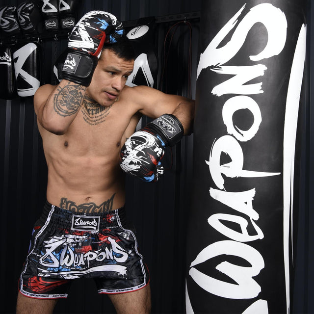 Muay Thai trenky 8 WEAPONS Cut Like A Blade 2.0 – Černé