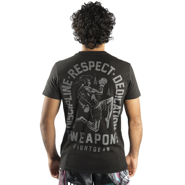 8 WEAPONS Triko Tombstone – Černé