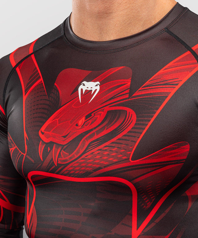 Rashguard Venum Crimson Viper 2.0 Manches longues – Noir/Rouge