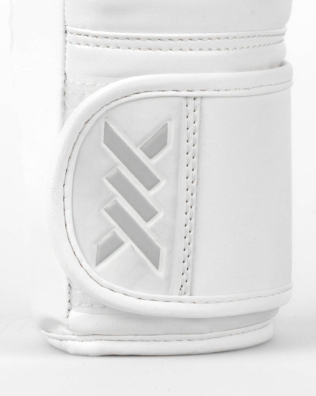 Rękawice bokserskie Caged Core – Białe/Białe