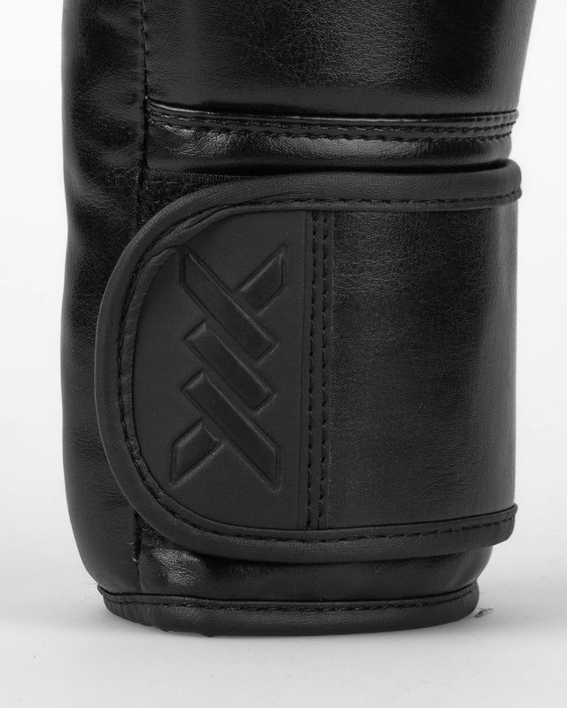 Guantoni da boxe Caged Core – Nero/Nero
