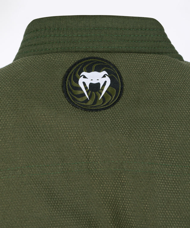 Kimono BJJ Venum First - Verde cachi - con cintura bianca inclusa