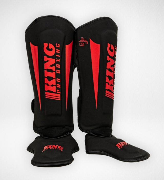 Protège-tibias King Pro Boxing Revo – Noir/Rouge