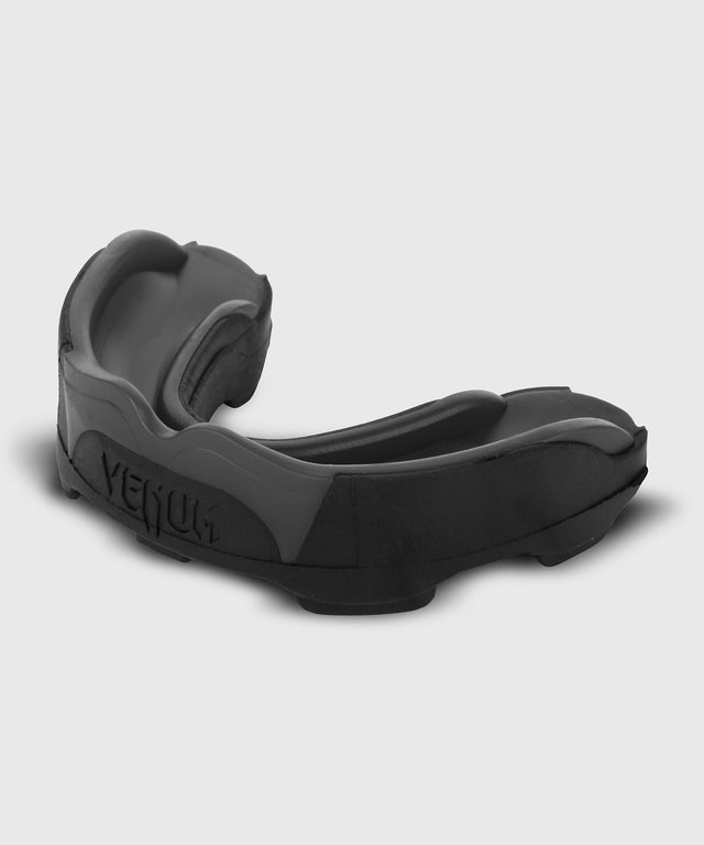 Venum Bitje Predator – Svart/Grå