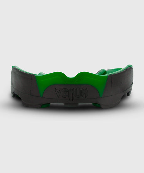 Venum Predator Mouthguard – Black/Green