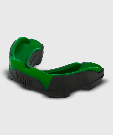 Venum Predator Mouthguard – Black/Green