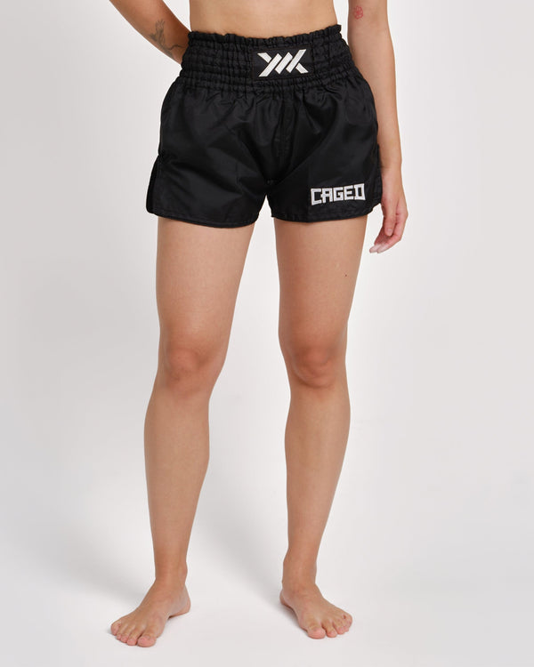 Caged Muay Thai shorts Classic – Sort/Hvid