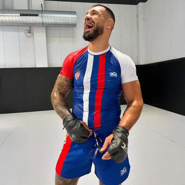 Pantaloni scurți MMA Phantom Athletics Fusion-R Team Serbia – Roșu/Alb/Albastru