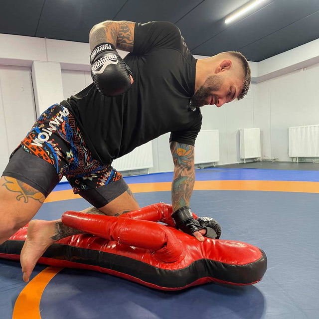 Pantaloncini MMA Phantom Athletics Fusion 2in1 Hakuna Matata – Multicolore