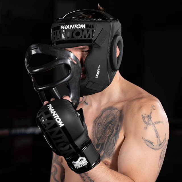 Casco de boxeo Phantom Athletics Apex Cage – Negro