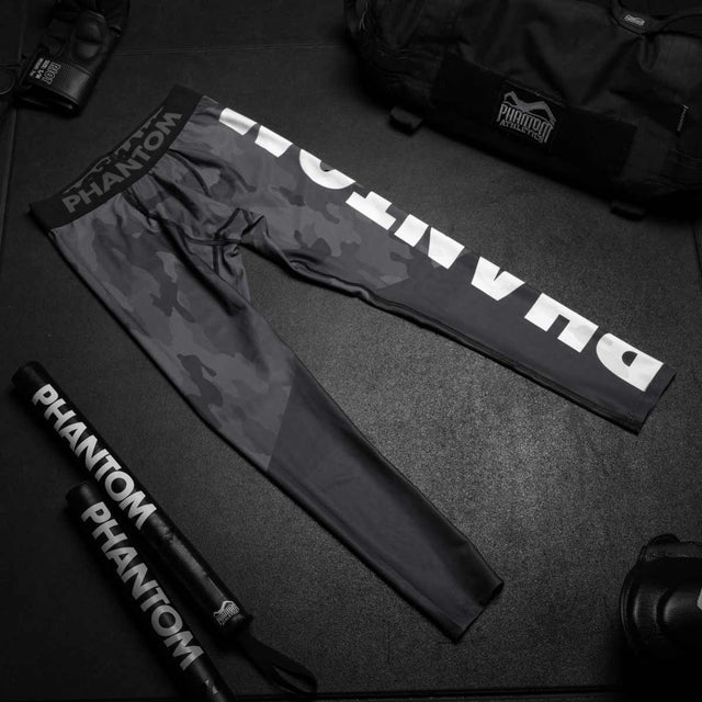 Pantaloncini a compressione Phantom Athletics Domination – Nero