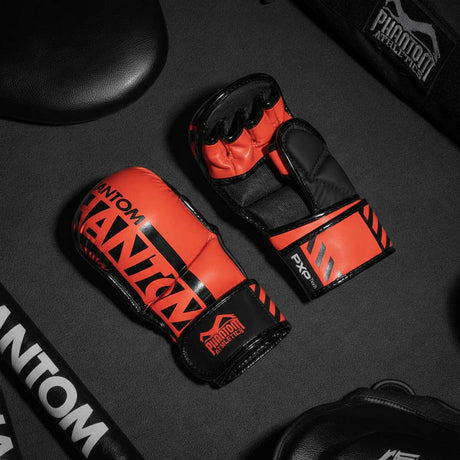 Phantom Athletics APEX MMA-Handschuhe – Neon Rot