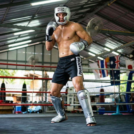 Ochraniacze na piszczele Phantom Athletics Mexico – Srebro/Czarny