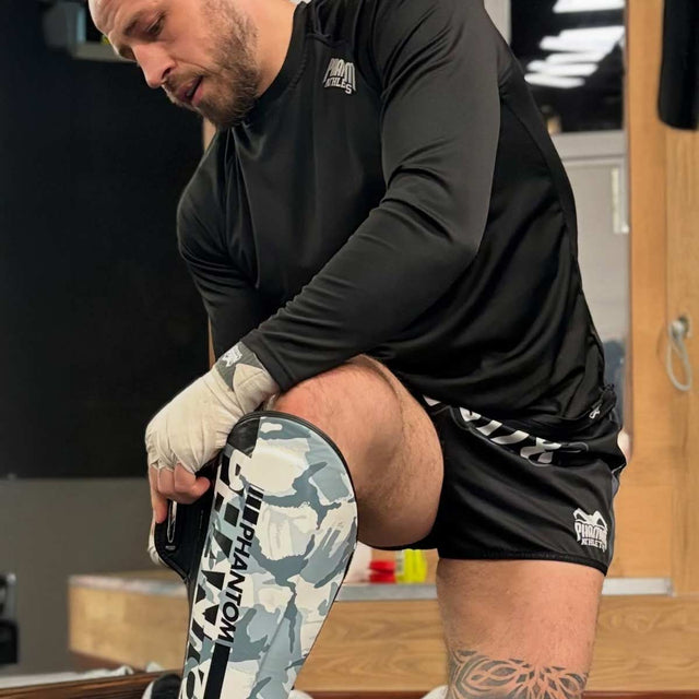 Phantom Athletics Schienbeinschoner APEX Striking – Winter Camo