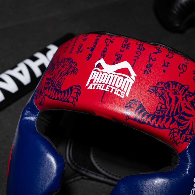 Chránič hlavy Phantom Athletics Muay Thai – Modrý