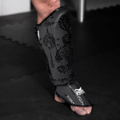 Chrániče holení Phantom Athletics Muay Thai – Černé