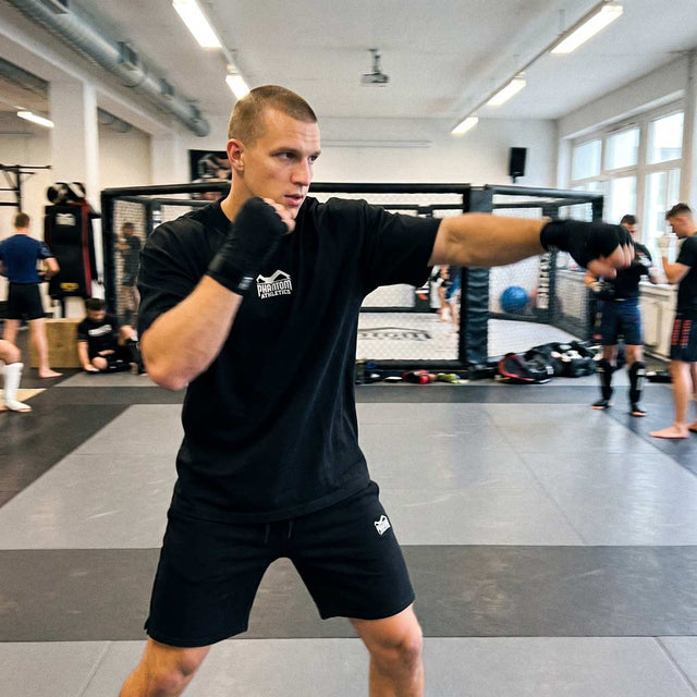 Phantom Athletics T-Shirt Team Oversize – Svart