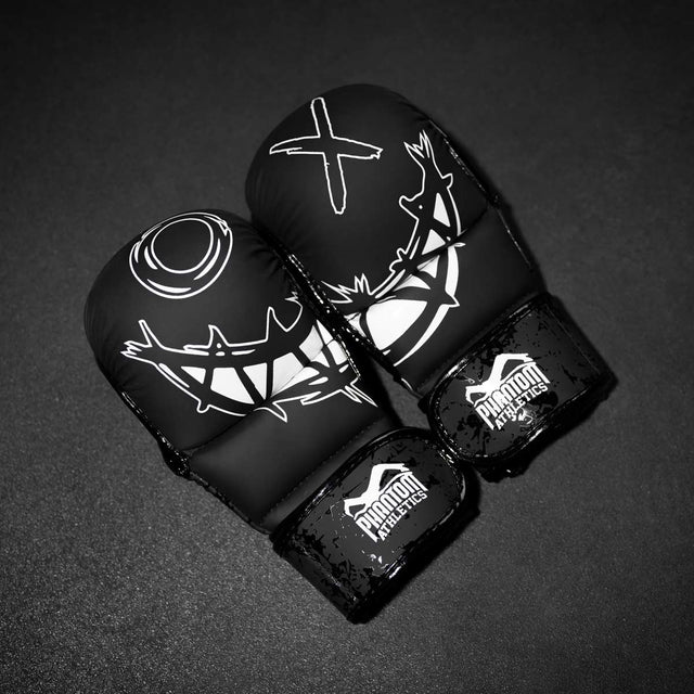 Rękawice MMA Phantom Athletics Serious – Czarne