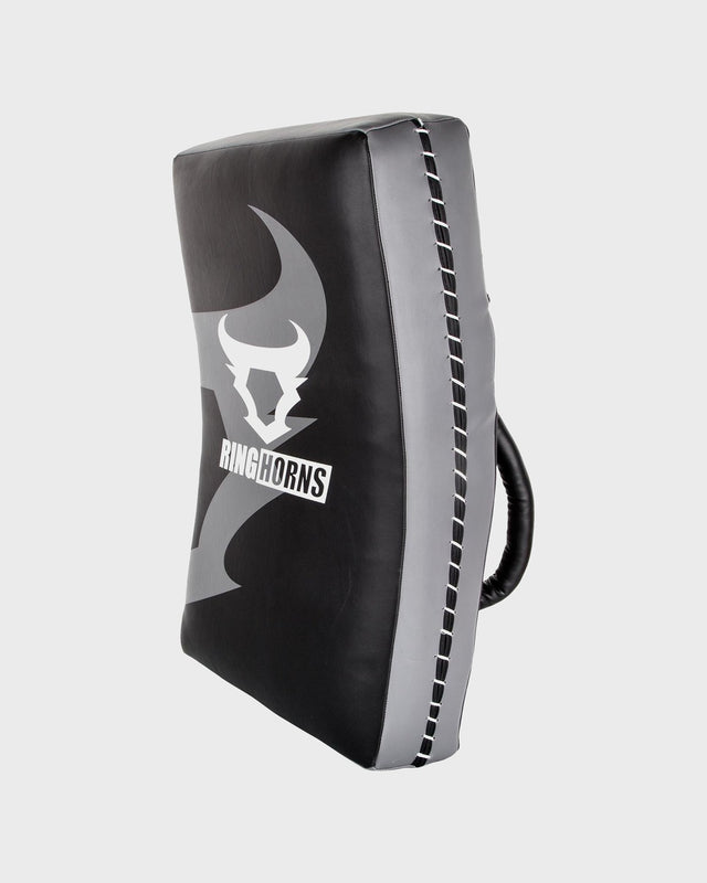 Ringhorns Escudo de pateo Charger Negro