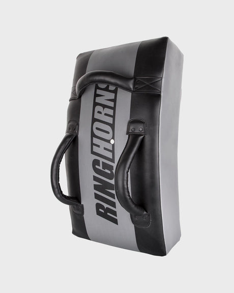 Paos Ringhorns Charger – Preto